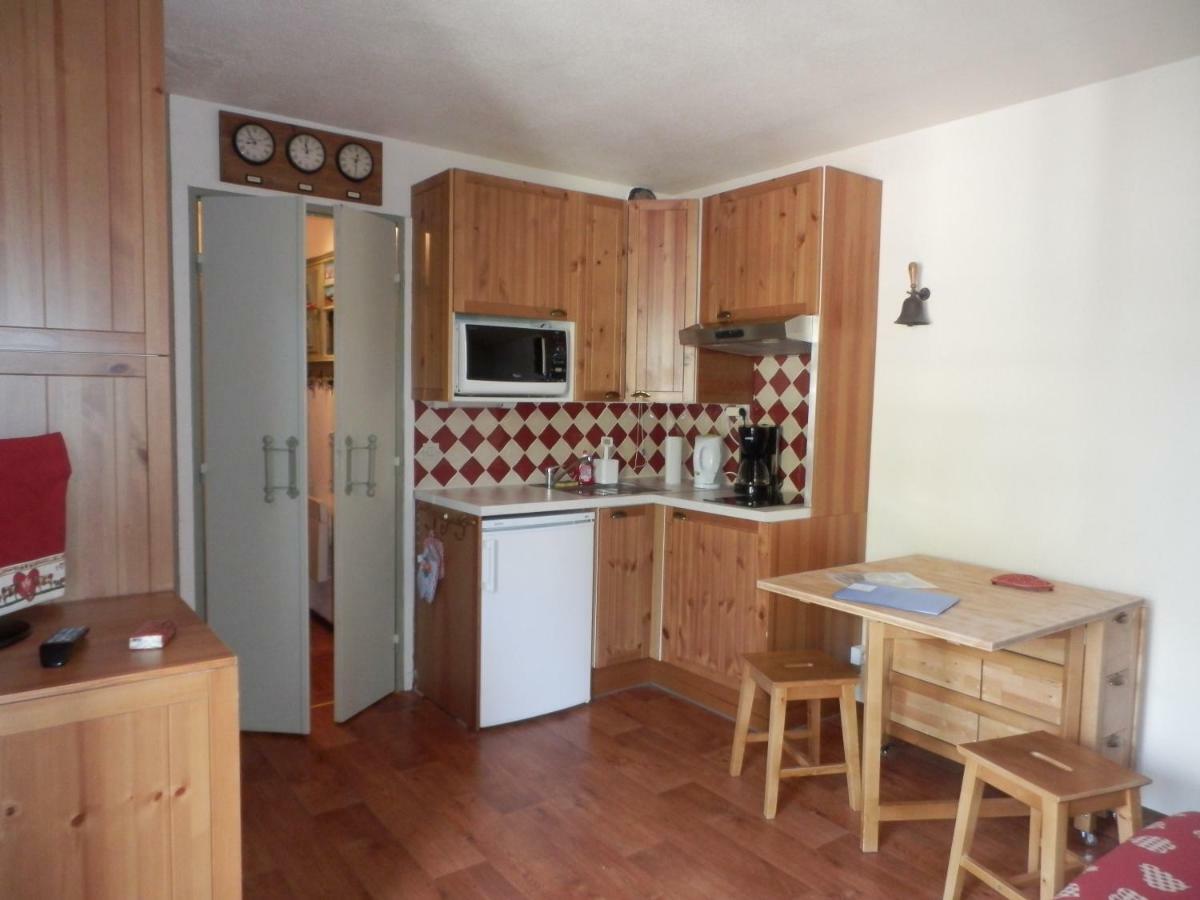 Pluton B63 Apartment Лес дьо Алпс Екстериор снимка